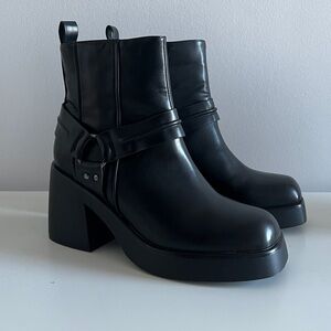 call its spring boots